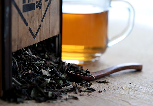 白茶、绿茶和青岛红茶有什么区别？